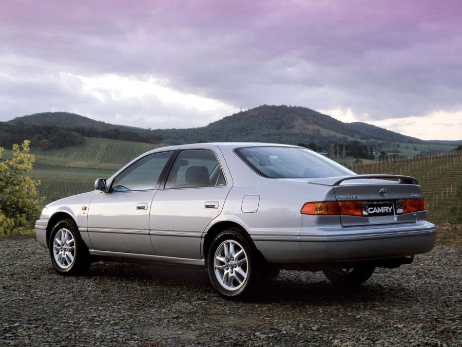  Toyota Camry (MCV21) 2000 года  (AU) (фото 8 из 10)